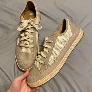 Womens Clark’s shoes